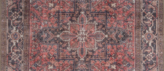 MINA | Heriz Design, Luxurious Oriental Rug, Persian Pattern, Antique Hand knotted looks, Living room decor, Medallion, Hariz Distressed Red