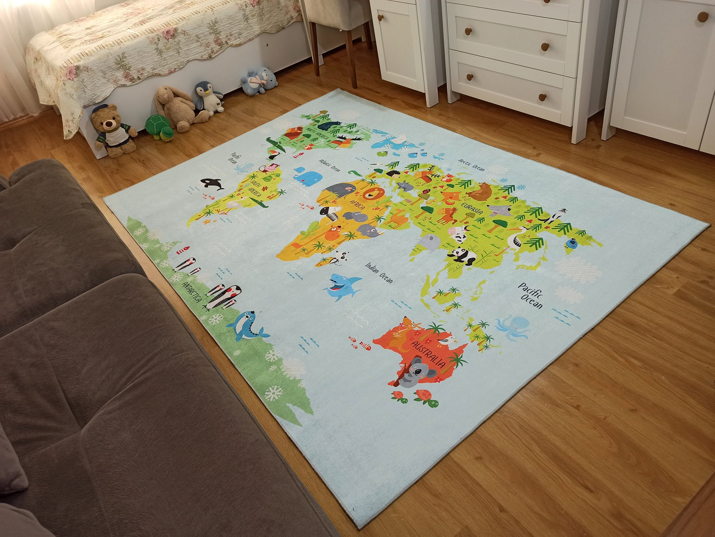 WORLD | Kids Room Map Rug, Soft Play mat, Play rug, Nursery rug, Activity mat, Explorer, Learning Earth, Boys, Girls, Children, Gift Ideal